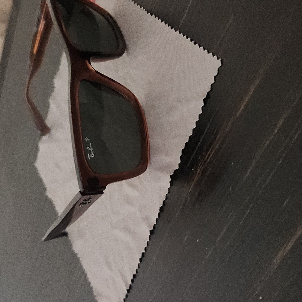 Ray-Ban Tortoise Shell Sunglasses - Picture 5 of 6